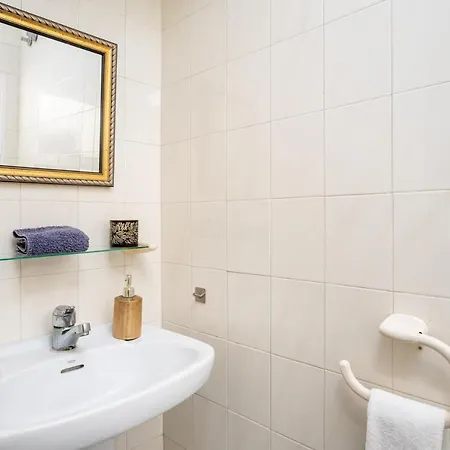 Appartement Miramar Sunny Patio In By Costarentals - Ref 79 Fuengirola