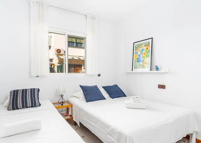 Miramar Sunny Patio In By Costarentals - Ref 79 Apartment